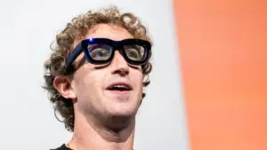 Mô hình Glimmer mới của Meta hé lộ tầm nhìn về trí tuệ cá nhân của Zuckerberg