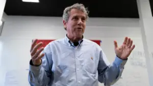 Thượng Nghị Sĩ Sherrod Brown ‘lật mặt’ quan điểm về trung tâm dữ liệu