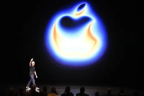Apple Đề Xuất Thu 15% Trên Các Giao Dịch Ngoài App Store