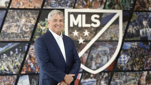 Ông Larry Berg Được Chỉ Định Làm Ủyisoner MLS Kế Tiếp