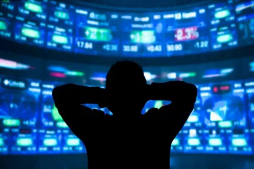 Quỹ đầu cơ gặp khó khăn Situational Awareness rót 400 triệu USD vào công ty chip Source Foundry