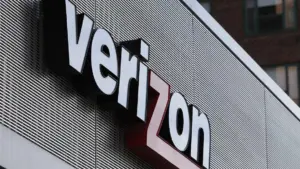 Cắt cáp do phá hoại gây gián đoạn dịch vụ Verizon ở Nam California
