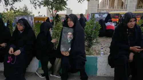 Tehran phủ nhận chịu trách nhiệm vụ tấn công tên lửa mới vào UAE