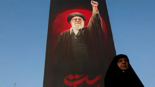 Căng thẳng leo thang: Iran dọa “tấn công”, Mỹ và Israel tiếp tục đối đầu
