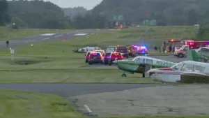 Trực thăng Cảnh sát Tiểu bang Pennsylvania và máy bay nhỏ va chạm trên không, làm 1 người chết, 2 cảnh sát viên bị thương
