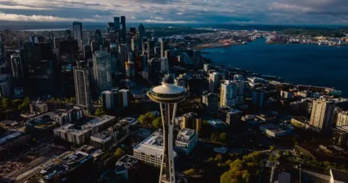 Hội đồng Thành phố Seattle bỏ phiếu về đề xuất của Thị trưởng về phí phạt cho thuê nhà