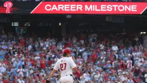 Aaron Nola Lập Kỷ Lục Gây Tiếc Nuối