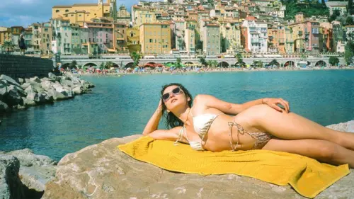 Du Khách Bị Phạt Vì Chạy Bộ Không Mặc Áo Ở Venice, Nhiều Quy Định Du Lịch Ít Người Biết