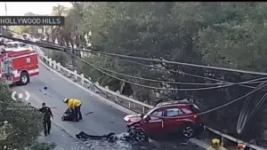 Tai nạn 4 xe ở Cahuenga Pass khiến ít nhất 1 người nhập viện