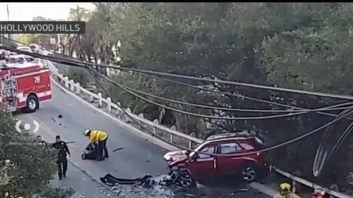 Tai nạn 4 xe ở Cahuenga Pass khiến ít nhất 1 người nhập viện
