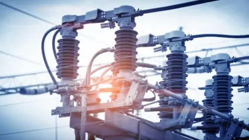 Hàng ngàn khách hàng CenterPoint Energy mất điện ở khu vực Tây Houston, Katy