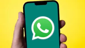 WhatsApp Đối Phó Tin Nhắn Lừa Đảo Bằng Công Cụ AI Mới