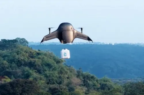 Airbound Ấn Độ gọi vốn 37 triệu USD để cạnh tranh với xe tải bằng drone giống tên lửa