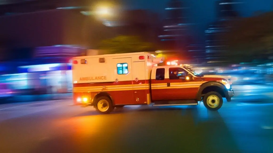 Hai người chết, 12 người bị thương sau khi thuyền lật ở Cảng New York