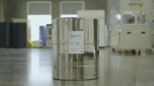 Anthro Energy Khởi Công Nhà Máy Hứa Hẹn Mở Đường Cho Pin Trạng Thái Rắn