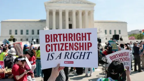 Chiến lược Công dân theo Quyền nơi sinh của Tổng thống Donald Trump Vòng 2 Dựa trên Sự phân biệt Pháp lý Quan trọng, Chuyên gia cho biết