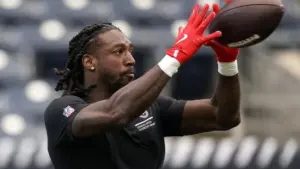 Calvin Ridley kể lại bữa ăn Mexico khiến anh bị cúm ruột vào mùa giải nghỉ
