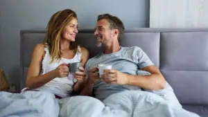 Gần 1/3 cặp vợ chồng ở Hoa Kỳ không quan hệ tình dục – Chuyên gia tiết lộ cách hâm nóng lại tình cảm