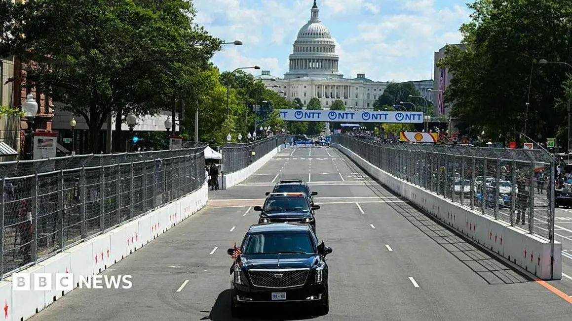 Tổng Thống Donald Trump khai mạc giải đua xe IndyCar tốc độ cao tại Washington