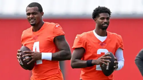 Deshaun Watson và Shedeur Sanders tranh suất chính thức tại đội Cleveland Browns