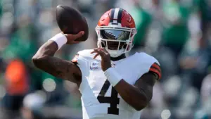 Deshaun Watson nói “xúc động quá đà” sau khi chỉ trích người hâm mộ Cleveland Browns