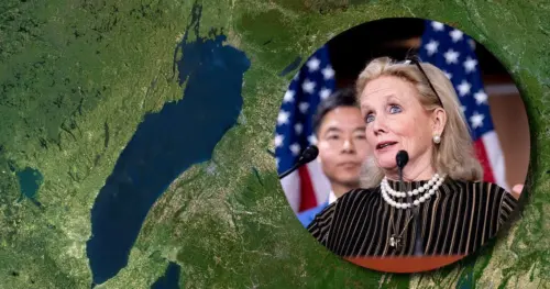 Dân biểu Debbie Dingell Lên Tiếng Chống Lệnh Của Tổng Thống Donald Trump Đổi Tên Hồ Ontario