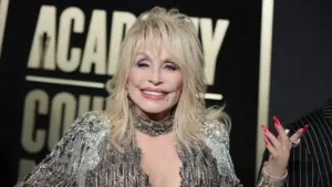 Những câu nói ‘kinh điển’ của Dolly Parton về sắc đẹp, tóc giả, Botox và cách sống theo ý mình