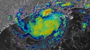 Bão Nhiệt đới Edouard đang hướng về Texas