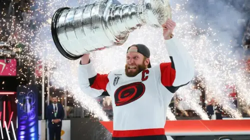 Đội Bóng Chày Hạng Nhì Triển Lãm Mẫu Áo Gây Cười Tưởng Niệm Carolina Hurricanes