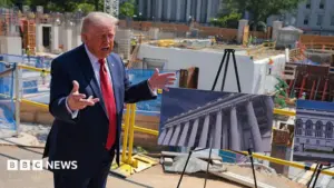 Tổng Thống Trump yêu cầu Tối Cao Pháp Viện cho phép tiếp tục xây ballroom