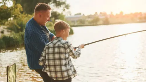 Bé trai 8 tuổi bất ngờ câu được cá piranha tại hồ ở Pennsylvania
