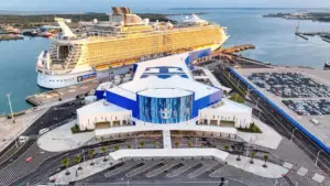 Galveston và Royal Caribbean thảo luận về bến tàu du lịch mới tại Pier 14