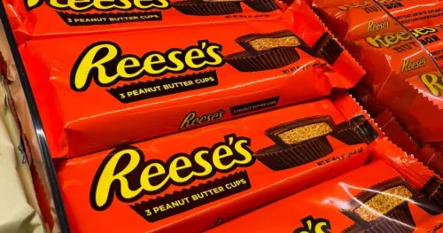 Reese’s, Almond Joy Bị Thu Hồi Toàn Phần Do Lỗi Ghi Nhãn Trên Bao Bì