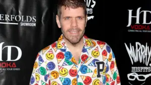 Gia đình và ê-kíp của Perez Hilton lên tiếng xác nhận đang được chăm sóc y tế sau livestream TikTok gây lo ngại