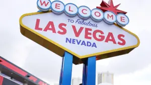 Visit Las Vegas tặng thẻ xăng miễn phí tại Culver City
