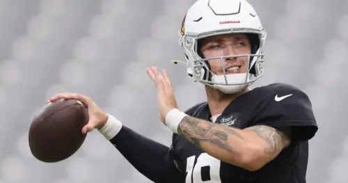 Arizona Cardinals Đối Đầu Carolina Panthers Trước Lễ Vinh Danh Larry Fitzgerald