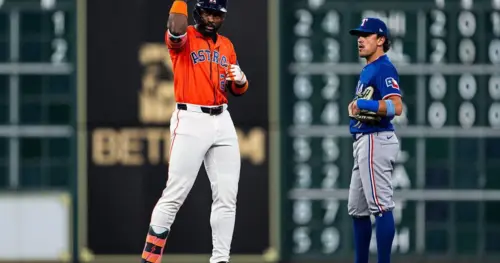 Houston Astros Quét Sạch Texas Rangers, Mở Rộng Khoảng Cách Dẫn Đầu AL West