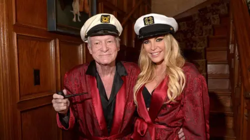 Crystal Hefner nói về cuộc hôn nhân với Hugh Hefner: Cảm thấy bị ‘tẩy não’ và các quy tắc hà khắc tại Playboy Mansion
