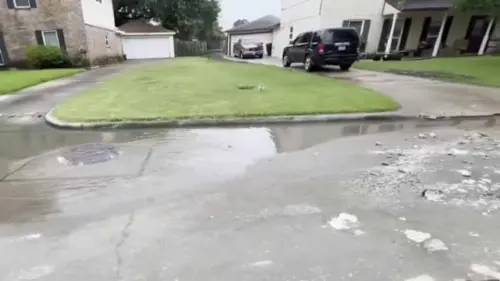 Khu vực Tây Bắc Houston lo ngại vấn đề cống rãnh khi bão nhiệt đới tiếp cận