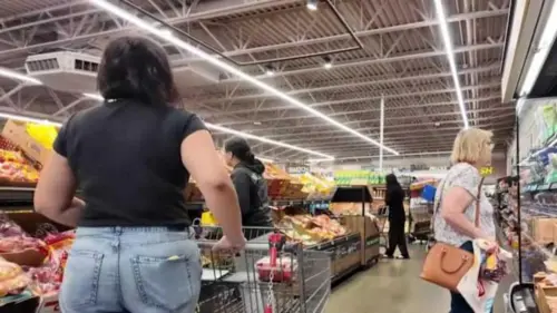 Thu hồi thực phẩm gồm xà lách, trứng và ớt chuông gây lo ngại cho người mua sắm tại Texas
