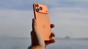 iPhone Kính Toàn Phần Kỷ Niệm 20 Năm Vẫn Sẽ Ra Mắt, Theo Tin