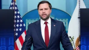 Thượng Nghị Sĩ JD Vance Kêu Gọi Bộ Tư Pháp Điều Tra Gian Lận trong Điều Trị Chuyển Giới cho Thanh Thiếu Niên
