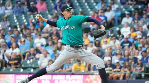 Logan Gilbert và Mariners đối đầu Blue Jays trong trận cầu quan trọng