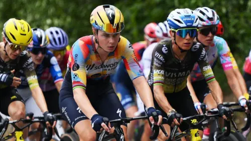 Scandal tại Tour de France Nữ: Các đội tố cáo vận động viên dùng áo lót độn để gian lận