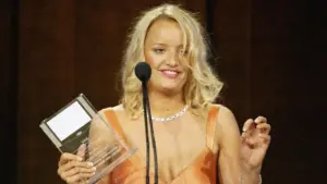 Nữ diễn viên ‘The Office’ Lucy Davis đối mặt với chẩn đoán ung thư giai đoạn 4