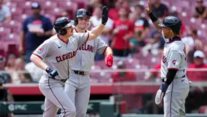 Foster Griffin mang lại lợi thế cho Cleveland Guardians trong cuộc đối đầu với Detroit Tigers