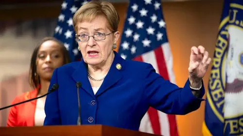 Nữ Dân Biểu Hạ Viện Hoa Kỳ Marcy Kaptur Phục Hồi Sau Vụ Va Chạm Xe Hơi