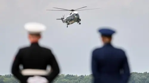 Trực thăng Marine One lại gặp sự cố liên lạc với kiểm soát không lưu