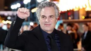 Mark Ruffalo đáp trả cáo buộc phân biệt Do Thái