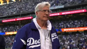 Liệu Shohei Ohtani có rời Los Angeles Dodgers nếu Mark Walter bán đội bóng?